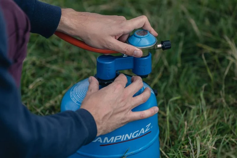 Campingaz Twin Connection CV/R Regulator Kit - Image 4