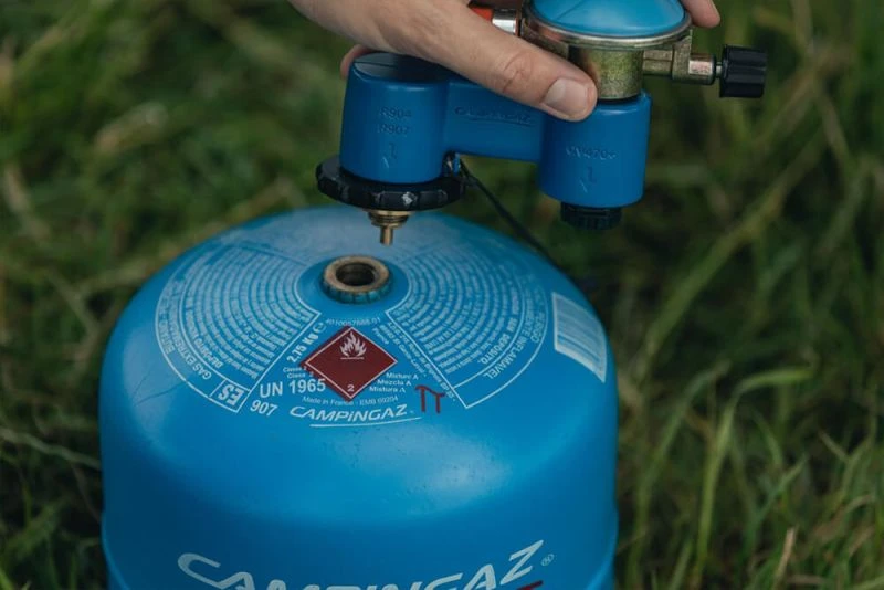 Campingaz Twin Connection CV/R Regulator Kit - Image 7